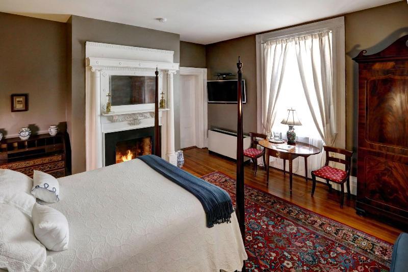 200 South Street Inn Charlottesville Bagian luar foto