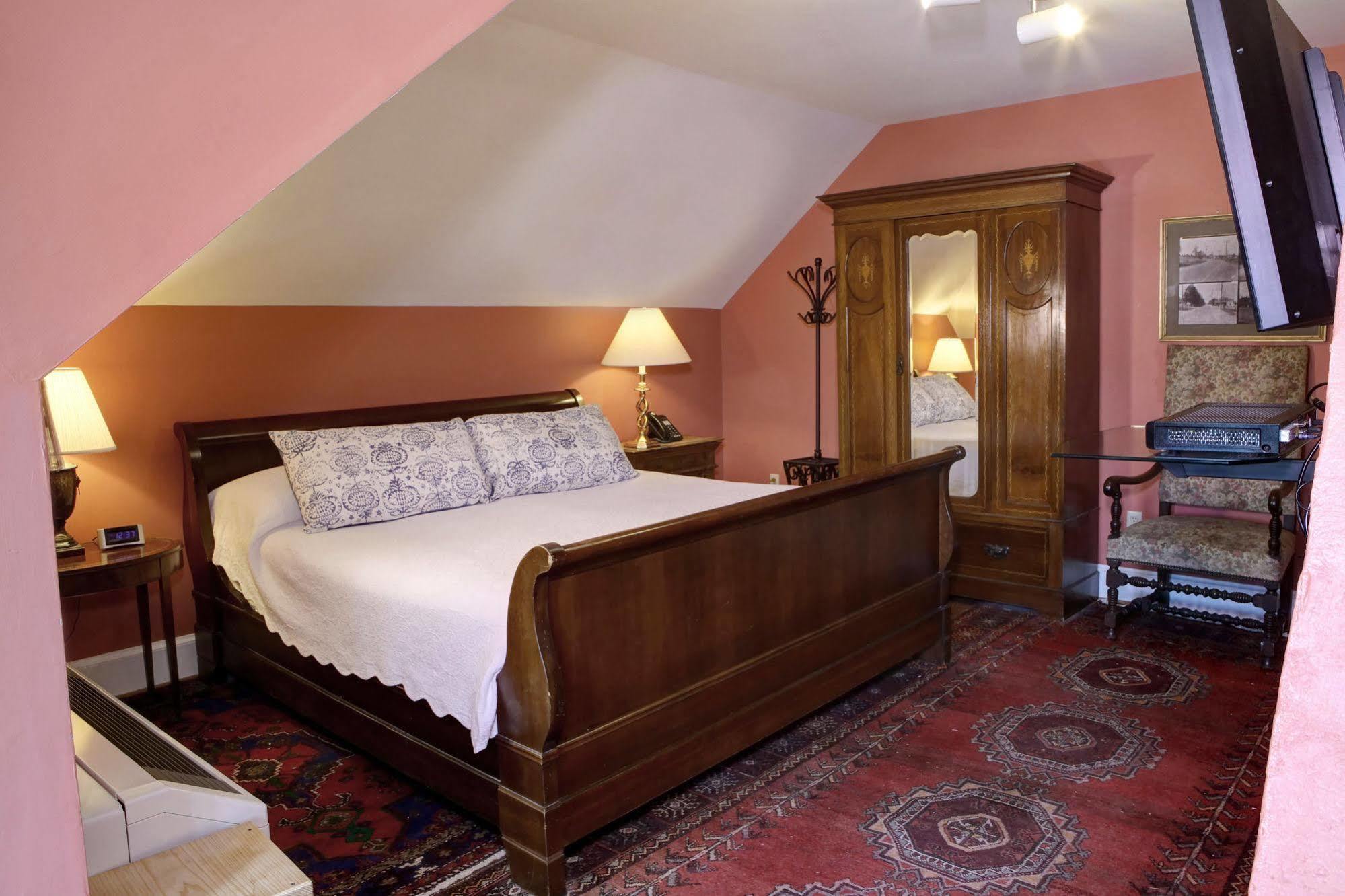 200 South Street Inn Charlottesville Bagian luar foto