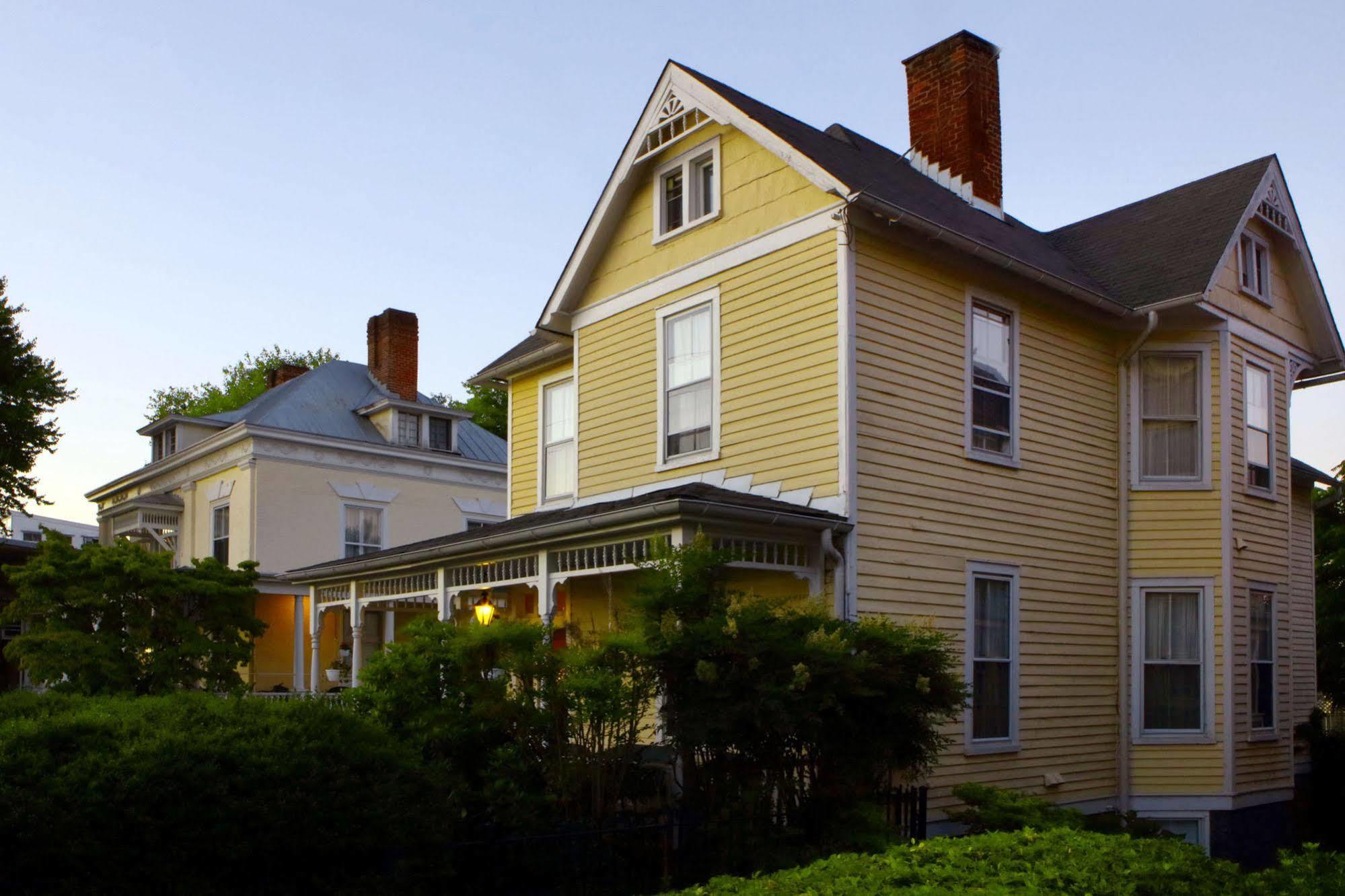 200 South Street Inn Charlottesville Bagian luar foto